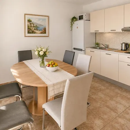 Jurisic Apartmán *